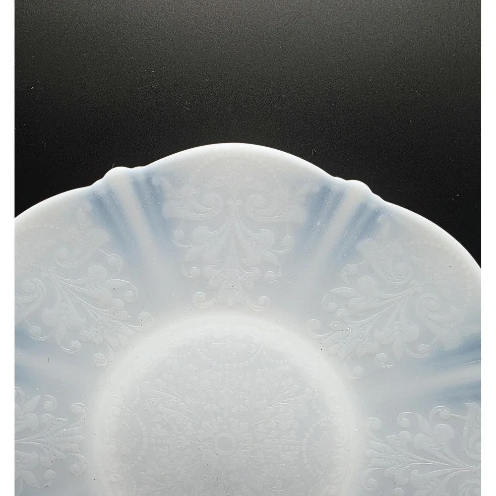 Vintage Monax American Sweetheart White MacBeth Evans Dinner Plate 10 1/2